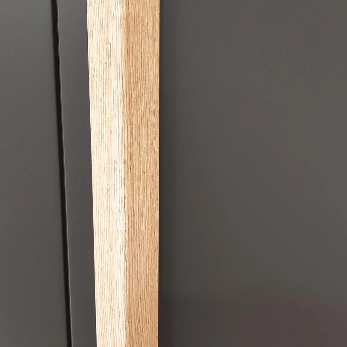 ARMADIO UNO CM 277X61 H. 246 PIOMBO E ROVERE NODATO