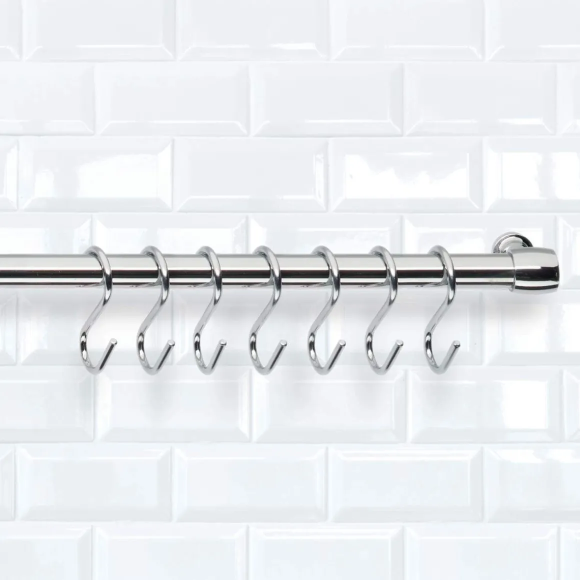 BARRA CON 6 GANCI LONARDO IN FERRO CROMATO 78CM