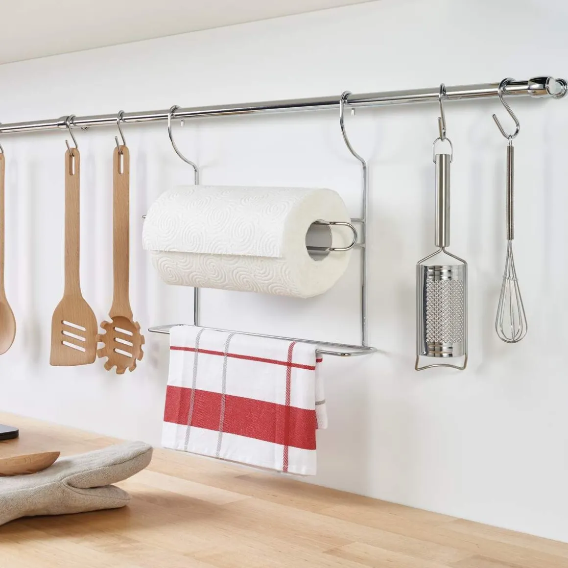 BARRA CON 6 GANCI LONARDO IN FERRO CROMATO 78CM