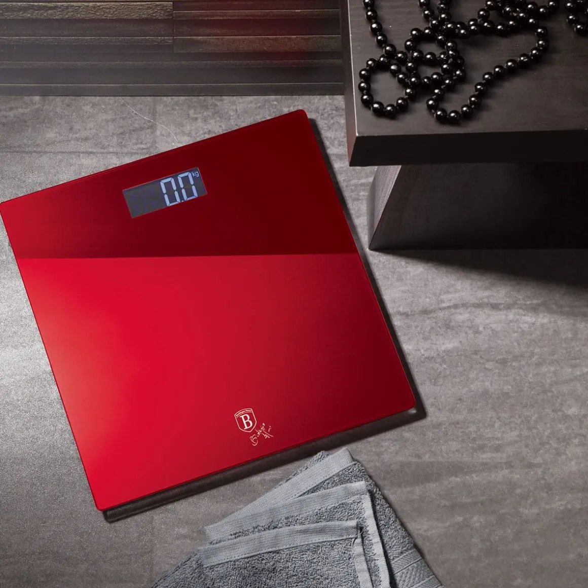 Bilancia Digitale 30x30cm In Vetro Temperato e Abs Burgundy : Bilancia in Offerta