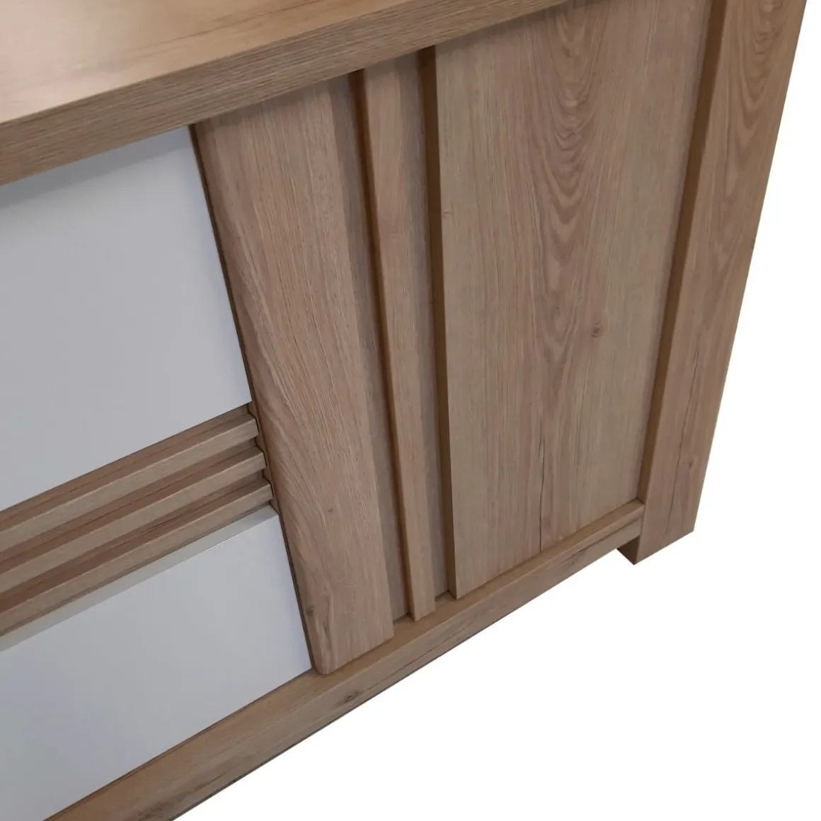 CONTROMOBILE MOD.PALAZZO 3 ANTE ROVERE WELLINGTON/B.CO LUCIDO: vendita online CONTROMOBILE MOD.PALAZZO 3 ANTE ROVERE WELLINGTON/B.CO LUCIDO in offerta