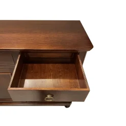 CREDENZA 3 ANTE IN LEGNO TINTA NOCE : vendita online CREDENZA 3 ANTE IN LEGNO TINTA NOCE in offerta
