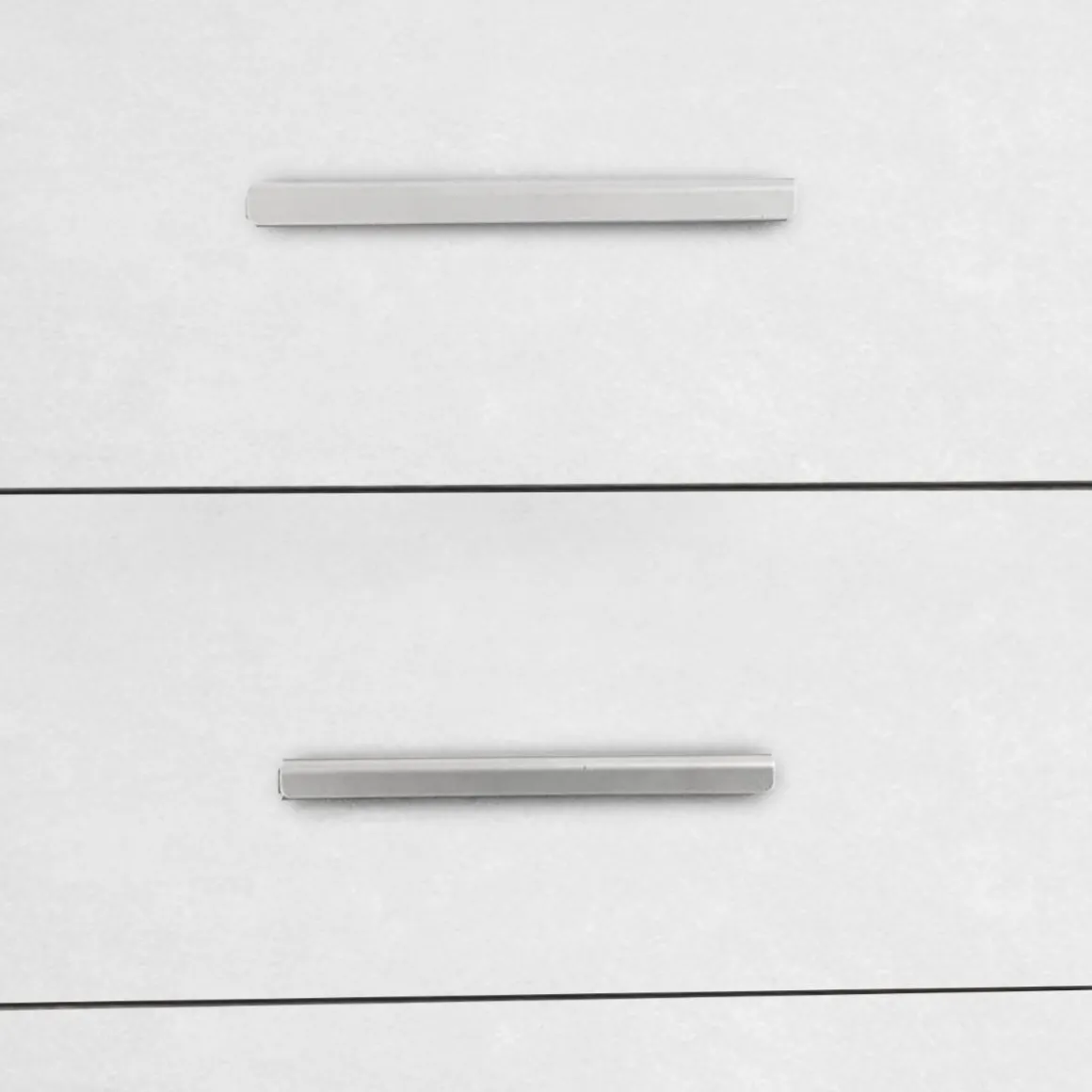 CREDENZA DUE ANTE E QUATTRO CASSETTI