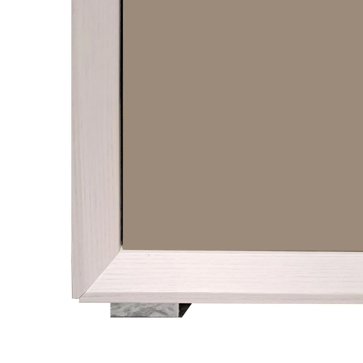 CREDENZA MOD. GIORNO PER GIORNO CM 105.6X45 H. 135.6 NUVOLA FRASSINO E FANGO LISCIO in vendita online