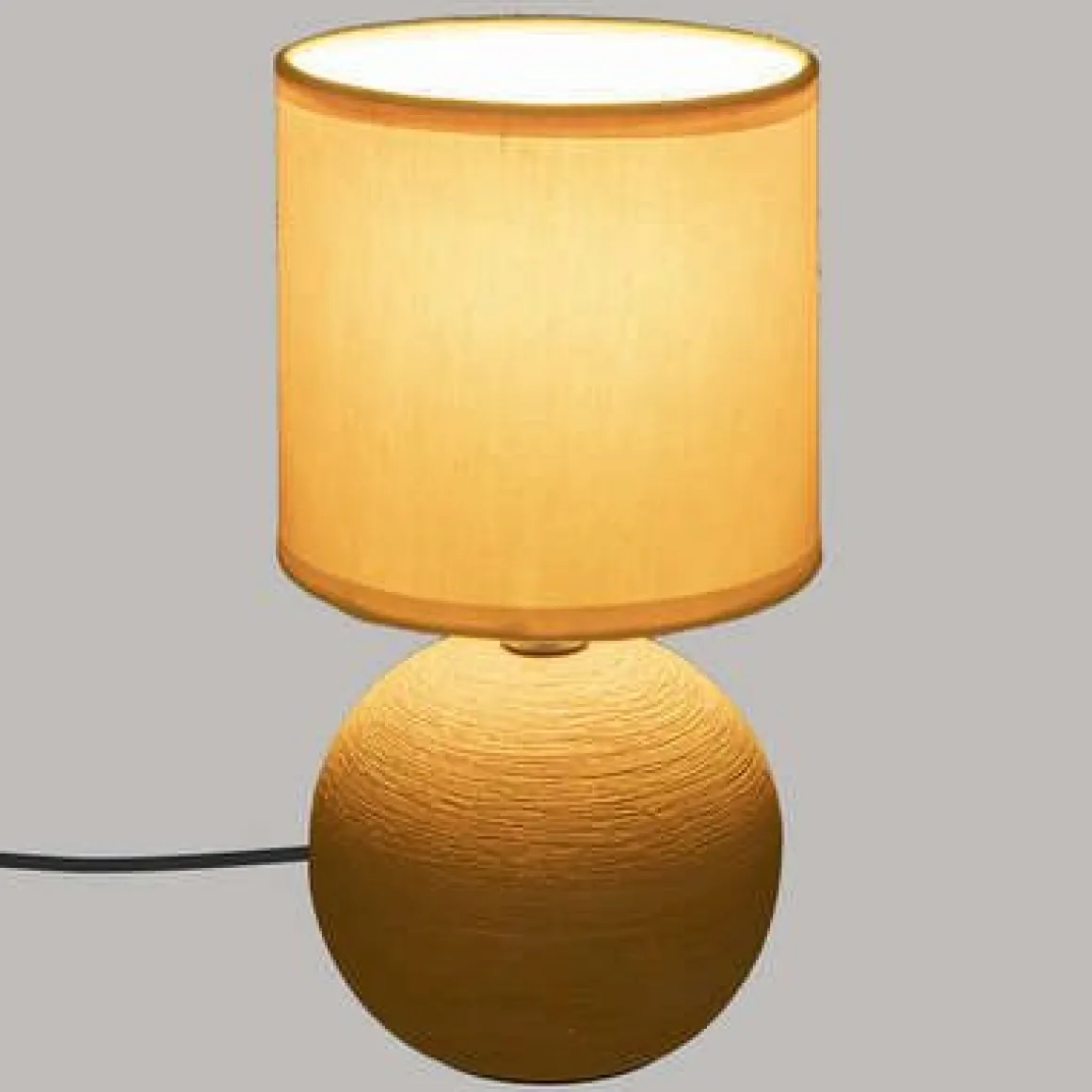 LAMPADA DA TAVOLO TIMEO OCRA H 25CM - E 14 60WX1: vendita online LAMPADA DA TAVOLO TIMEO OCRA H 25CM - E 14 60WX1 in offerta