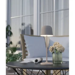 LAMPADA DA TAVOLO MANNERA SABBIATO H. 34CM - 2.2W 3000K 200lm: vendita online LAMPADA DA TAVOLO MANNERA SABBIATO H. 34CM - 2.2W 3000K 200lm in offerta