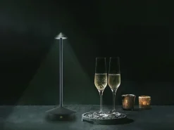 LAMPADA DA TAVOLO SPILLO NERA: vendita online LAMPADA DA TAVOLO SPILLO NERA in offerta