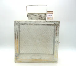 LANTERNA METALLO H. 33X29X14CM ORO: vendita online LANTERNA METALLO H. 33X29X14CM ORO in offerta