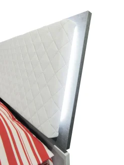 Letto matrimoniale MILA con contenitore in frassino bianco e cemento