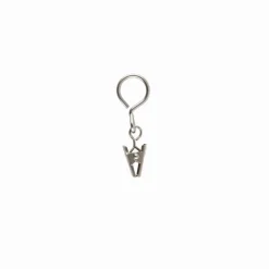 LINEA IDEAS 12 - SET 6 ANELLI PER TENDA IN METALLO MOD. PINZA COLORE CROMO SATINATO: vendita online LINEA IDEAS 12 - SET 6 ANELLI PER TENDA IN METALLO MOD. PINZA COLORE CROMO SATINATO in offerta