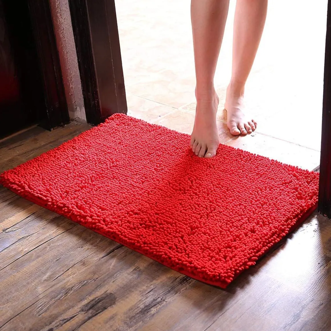 LINEA JOY - TAPPETO BAGNO 50X80 CM ROSSO: vendita online LINEA JOY - TAPPETO BAGNO 50X80 CM ROSSO in offerta