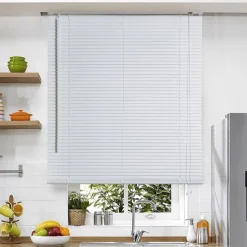 LINEA VENETO - TENDA VENEZIANA IN VINILE BIANCO 105X160CM: vendita online LINEA VENETO - TENDA VENEZIANA IN VINILE BIANCO 105X160CM in offerta