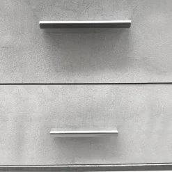 Mobile basso in laminato cemento e bianco