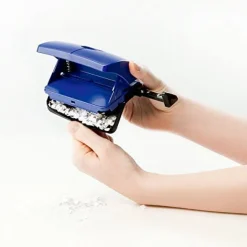 NOVUS - PERFORATORE A DUE FORI AZZURRO: vendita online NOVUS - PERFORATORE A DUE FORI AZZURRO in offerta