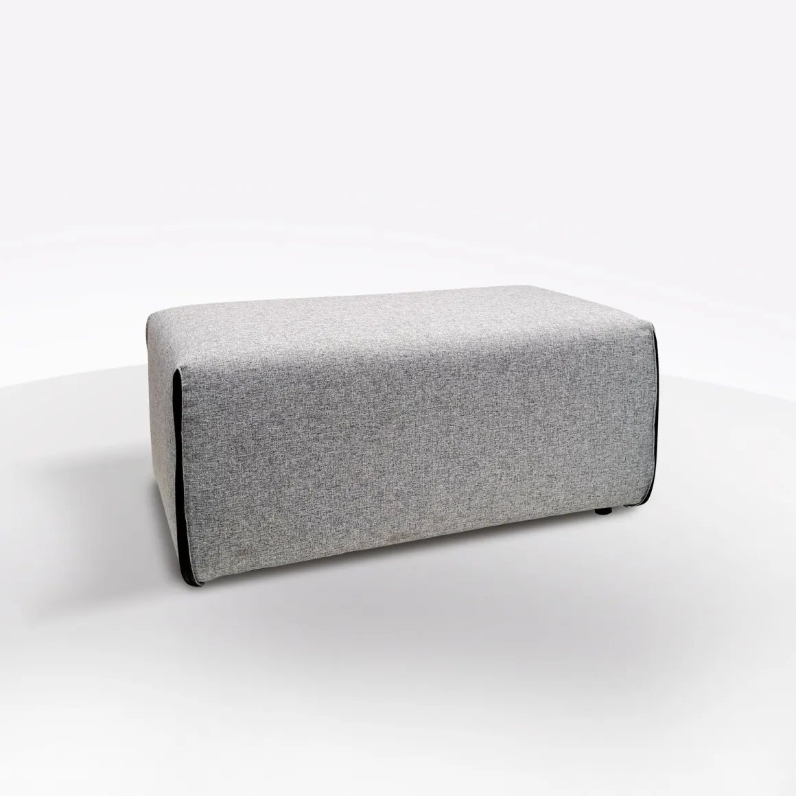 PANCA IMBOTTITA CM 98X42 H. 45 IN TESSUTO GRIGIO CHIARO: vendita online PANCA IMBOTTITA CM 98X42 H. 45 IN TESSUTO GRIGIO CHIARO in offerta