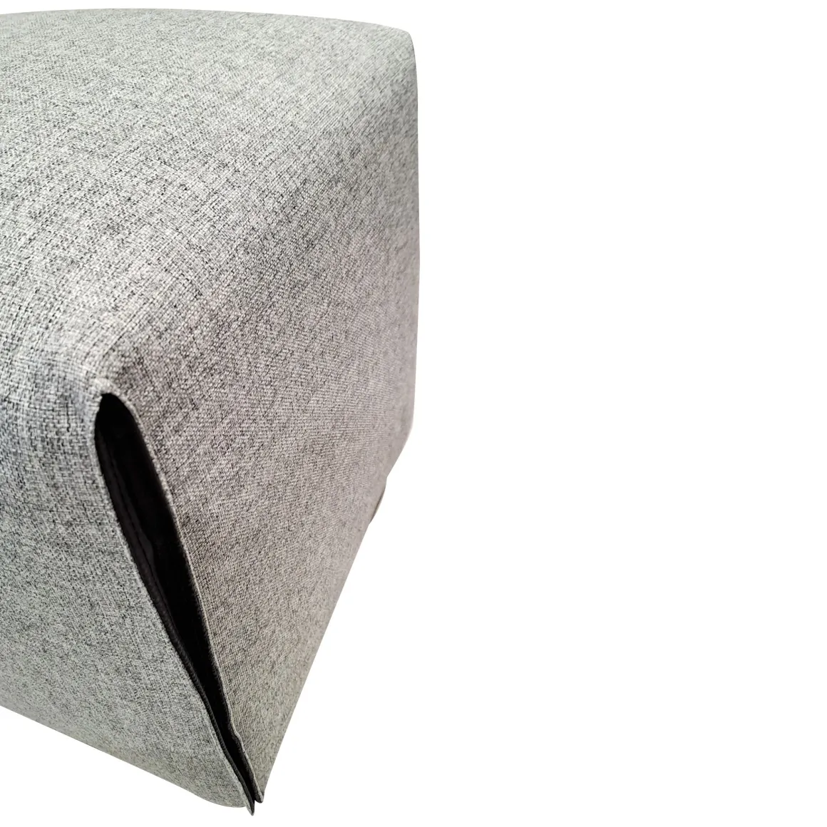 POUF IMBOTTITO CM 42X42 H.45 IN TESSUTO GRIGIO CHIARO : vendita online POUF IMBOTTITO CM 42X42 H.45 IN TESSUTO GRIGIO CHIARO in offerta