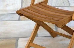 Sedia pieghevole con braccioli in legno per giardino: modello navis