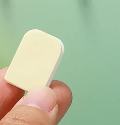 SET 4 GANCI ADESIVI PER TENDE TRASPARENTI: vendita online SET 4 GANCI ADESIVI PER TENDE TRASPARENTI in offerta