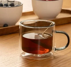 TAZZA MUG LEXY 250ML IN VETRO BOROSILICATO GRIGIO TRASPARENTE 12X8CM H 8,5CM