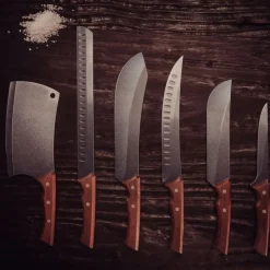 Vendita online di TRAMONTINA - COLTELLO PER LA CARNE IN ACCIAIO INOX E LEGNO