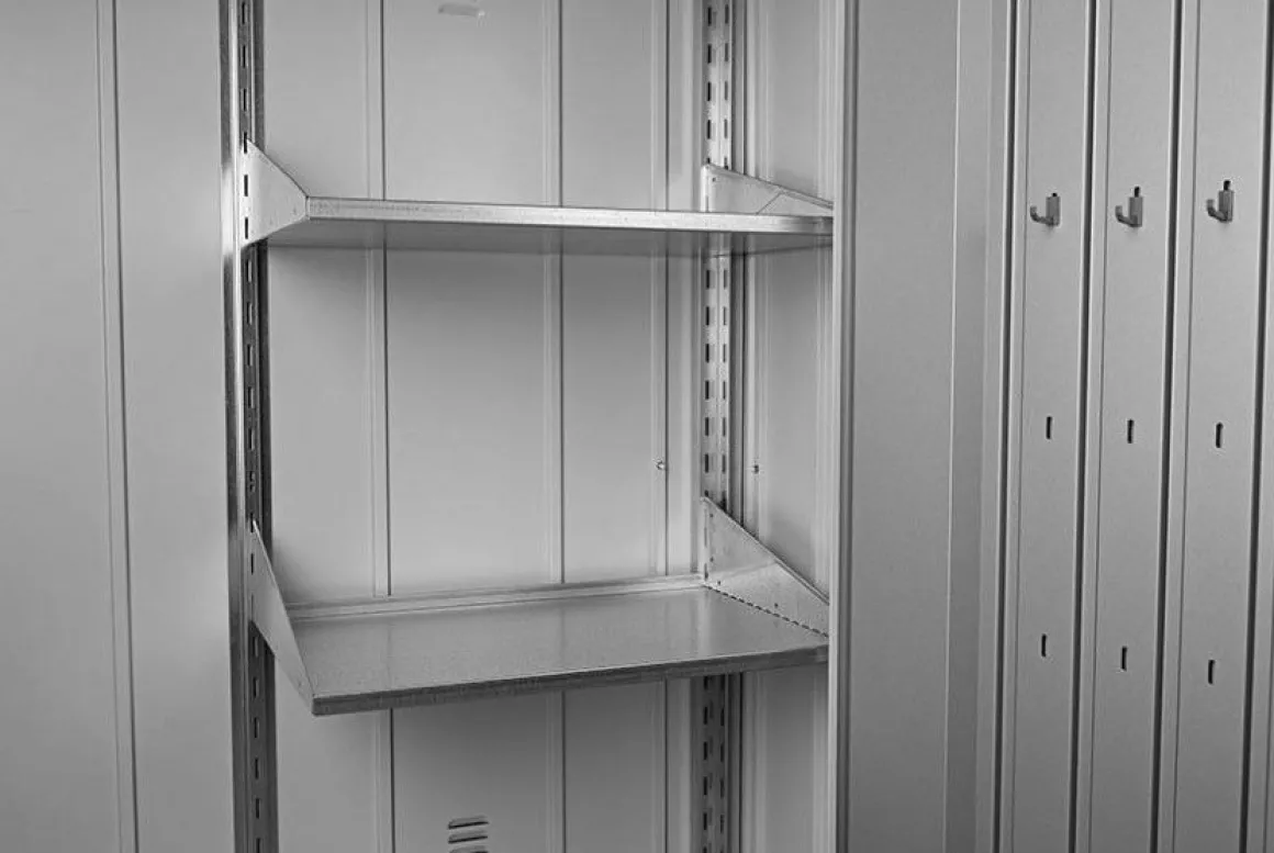 Vendita online di BIOHORT - ARMADIO ROMEO CM 132X57 H.140 GRIGIO