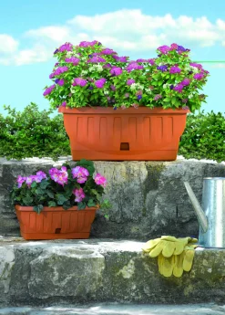 Vendita online di FIORIERA NATURA 60X29X26CM TERRACOTTA