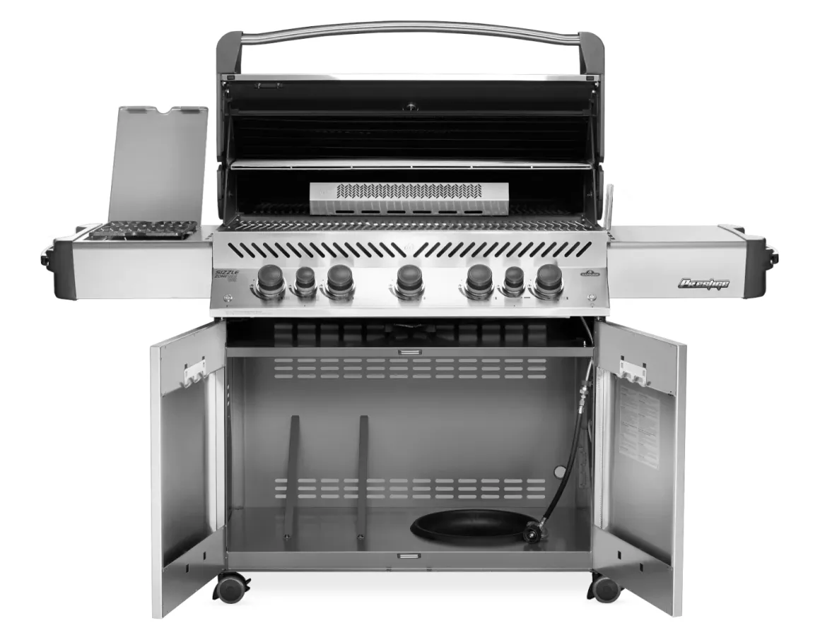 Vendita online di NAPOLEON - BARBECUE A GAS PRESTIGE 665 RSIB CON 5+2 FUOCHI