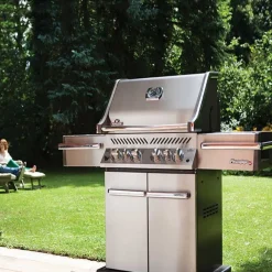 Vendita online di NAPOLEON - BARBECUE A GAS PRESTIGE PRO 500 RSIB CON 4+2 FUOCHI