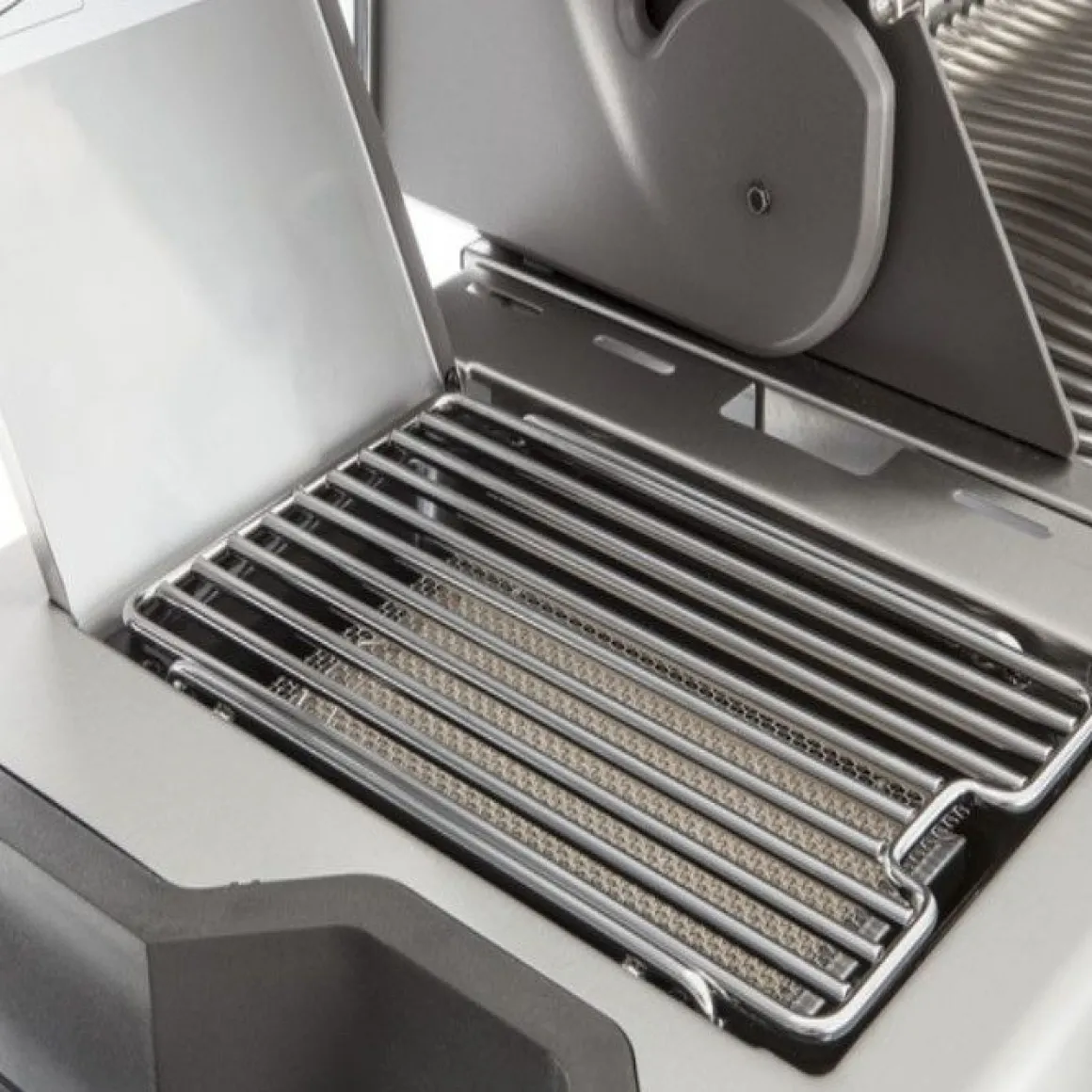 Vendita online di NAPOLEON - BARBECUE DOPPIA CAPPA A GAS PRESTIGE PRO 825 RSBI 10 FUOCHI