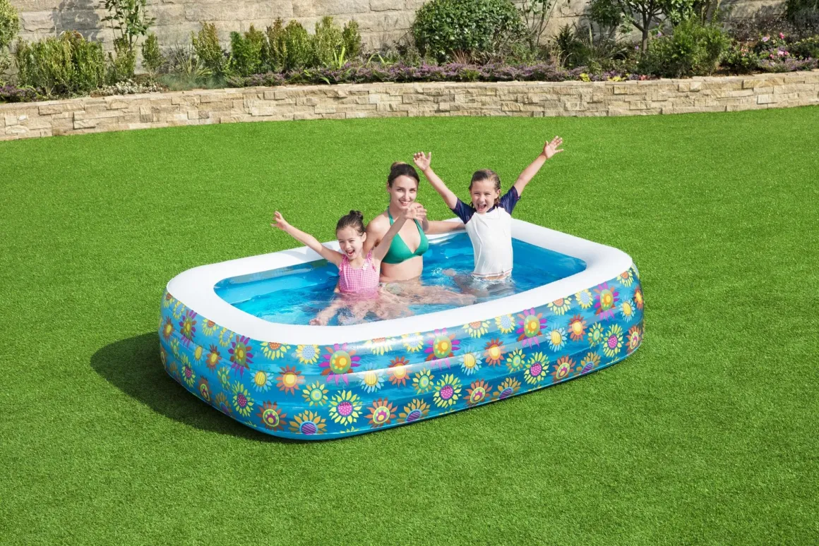 Vendita online di PISCINA FAMILY 229X152X56CM 702LT