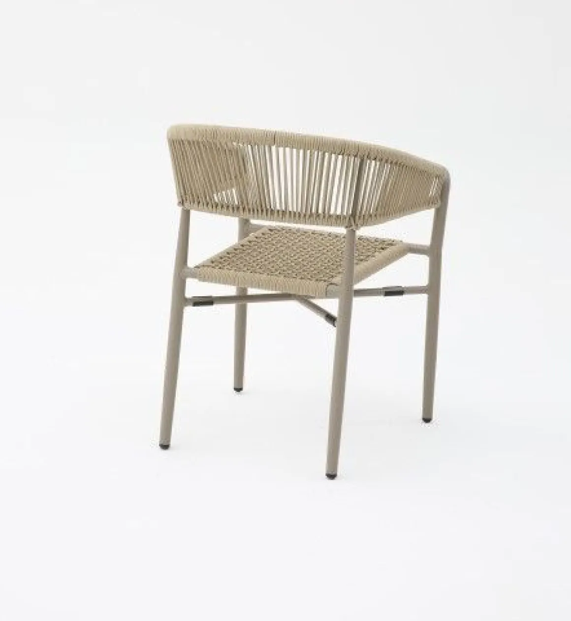 Vendita online di POLTRONCINA IN ALLUMINIO E CORDA BEIGE