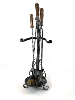 Vendita online di TRESPOLO A CUCCHIAIO IN FERRO VERNICIATO H. 77CM
