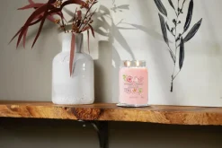 YANKEE CANDLE - GIARA GRANDE 2 STOPPINI FRESH CUT ROSES: vendita online YANKEE CANDLE - GIARA GRANDE 2 STOPPINI FRESH CUT ROSES in offerta