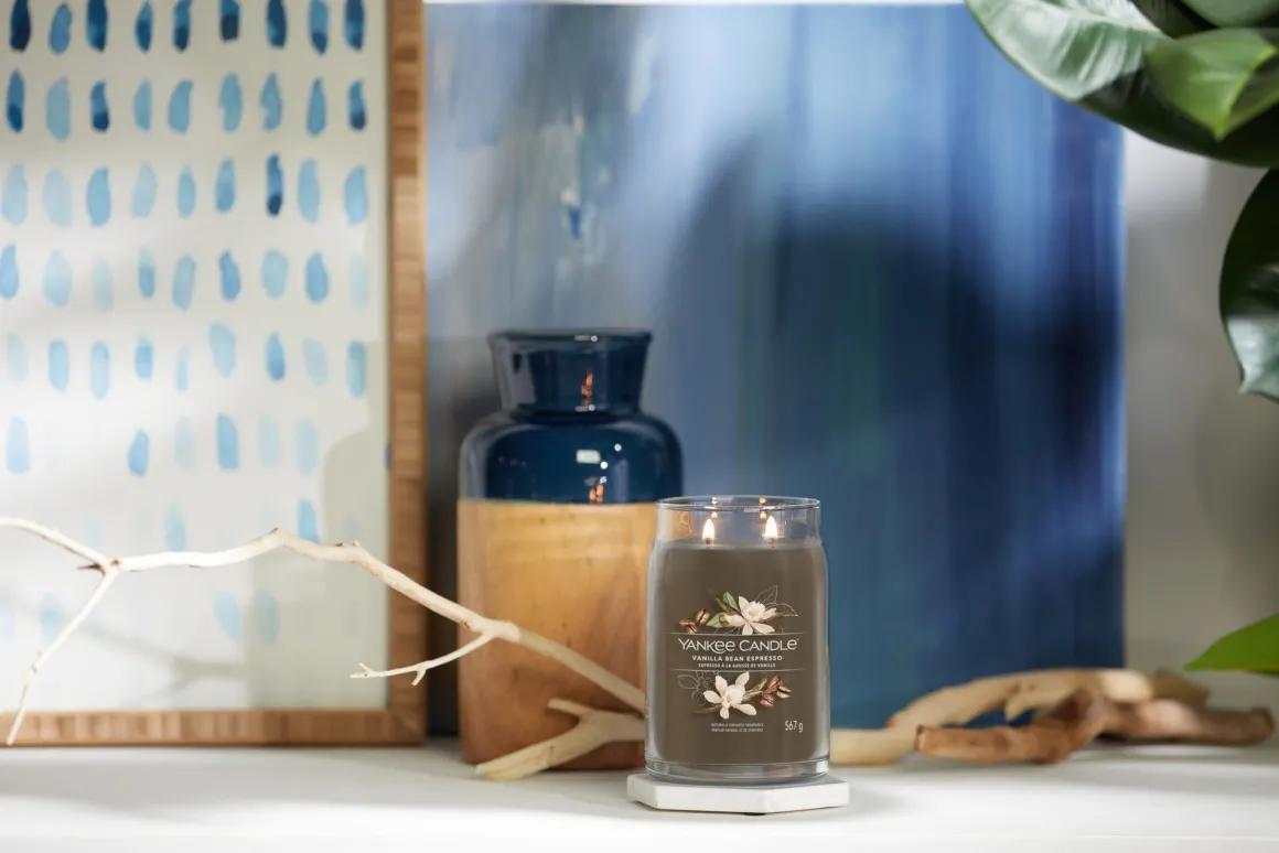 YANKEE CANDLE - GIARA GRANDE 2 STOPPINI VANILLA BEAN ESSPRESSO: vendita online YANKEE CANDLE - GIARA GRANDE 2 STOPPINI VANILLA BEAN ESSPRESSO in offerta
