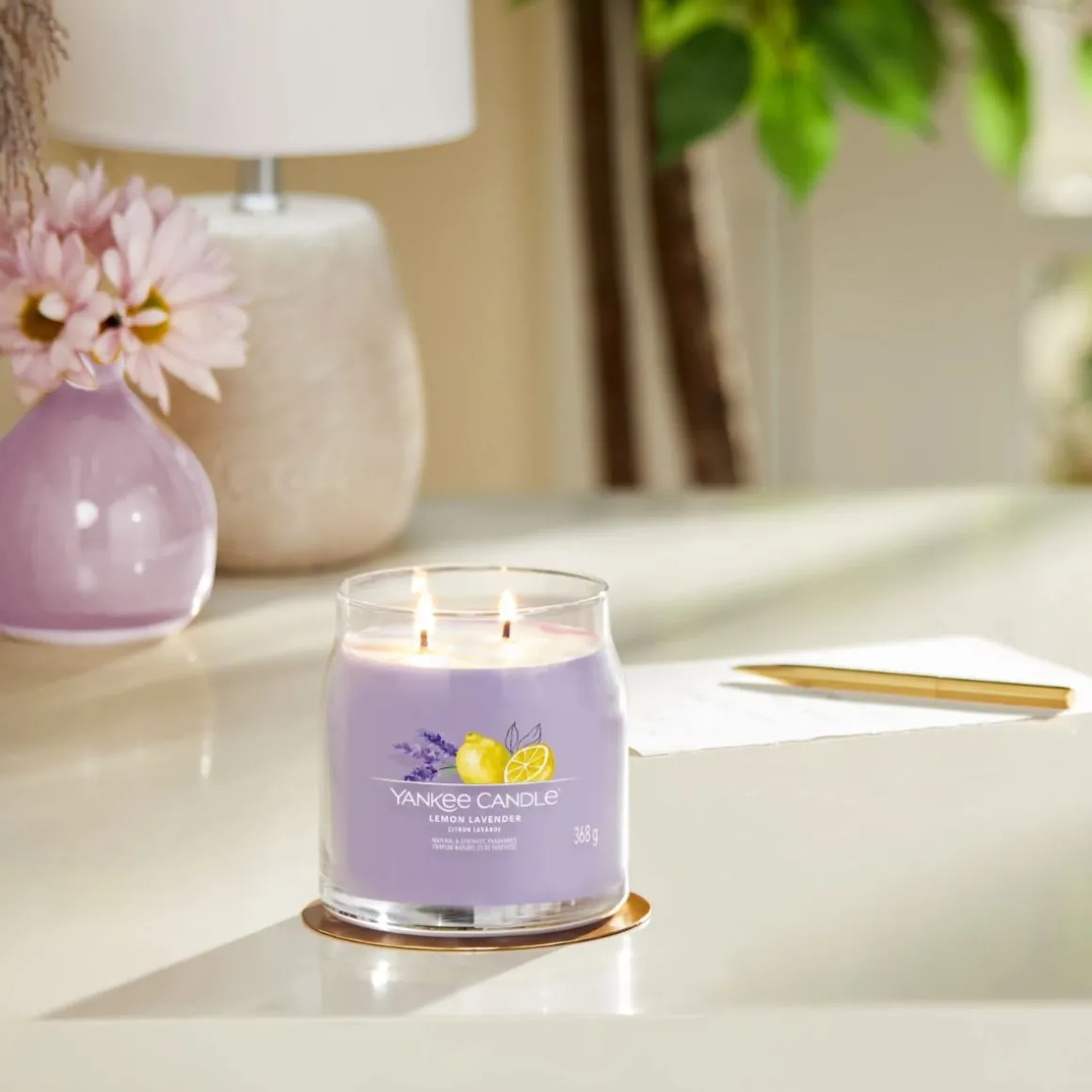 YANKEE CANDLE - GIARA MEDIA 2 STOPPINI LEMON LAVENDER: vendita online YANKEE CANDLE - GIARA MEDIA 2 STOPPINI LEMON LAVENDER in offerta