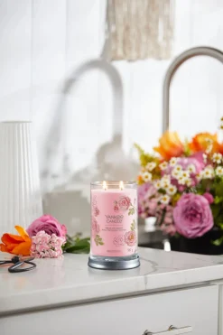 YANKEE CANDLE - TUMBLER GRANDE 2 STOPPINI FRESH CUT ROSES: vendita online YANKEE CANDLE - TUMBLER GRANDE 2 STOPPINI FRESH CUT ROSES in offerta